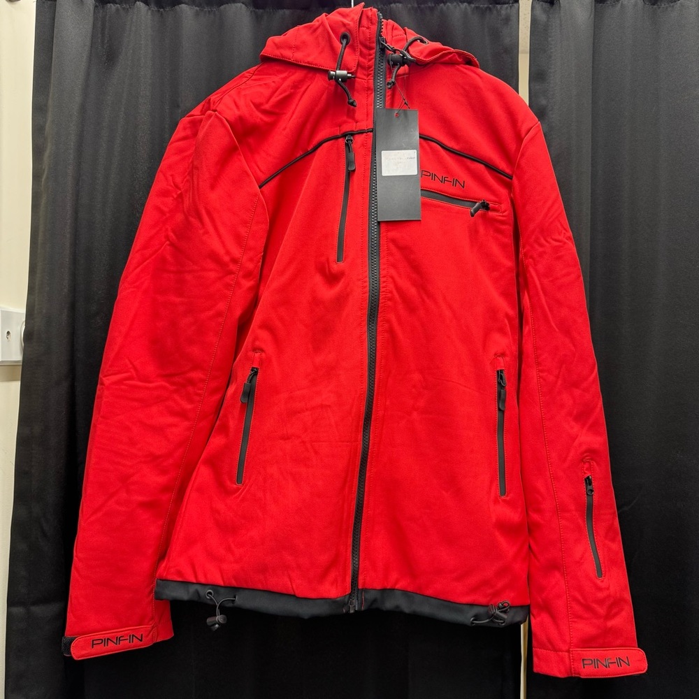Pinfin women’s Performance Jacket in Vibrant Red